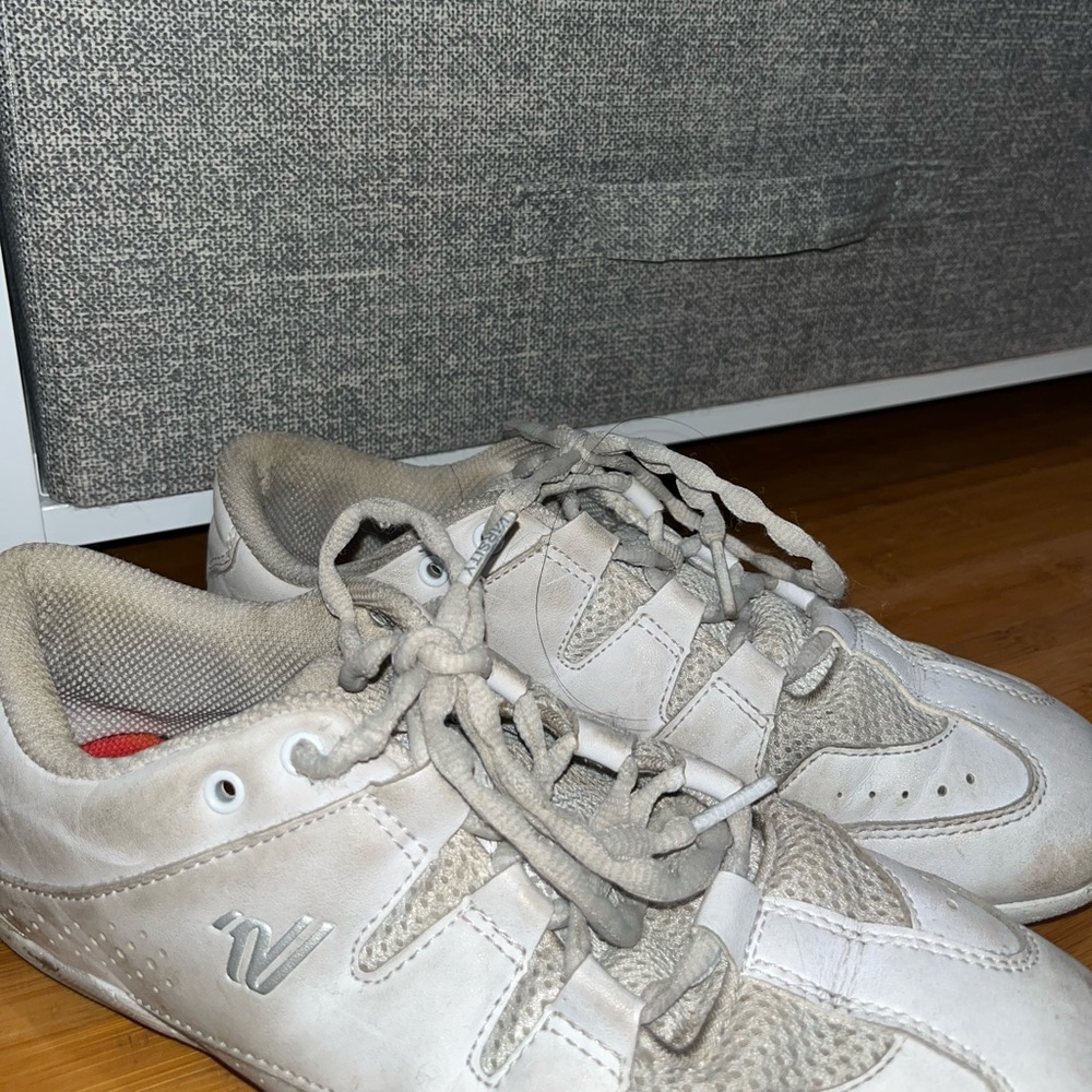 cheer shoes
